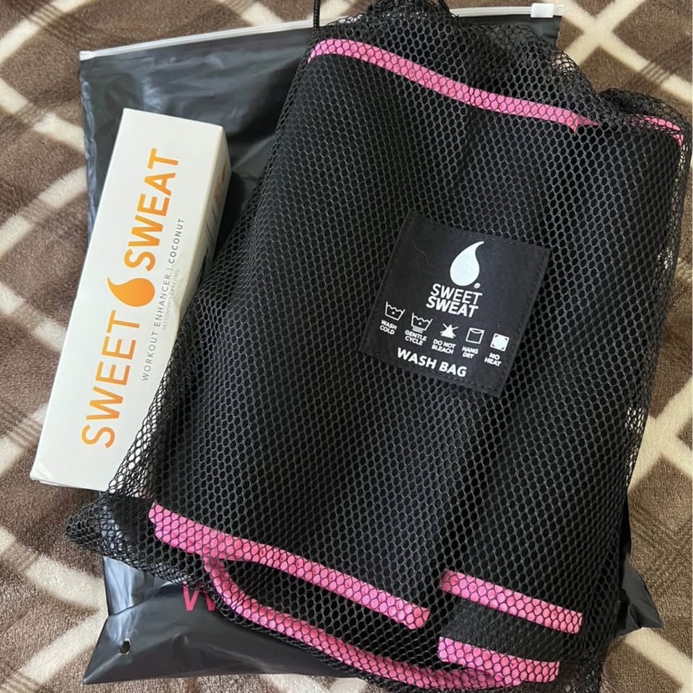 Sweat Sweet Wrap + Coconut Roll-On Bundle w/ Mesh Bag Bundle — Brand New Size XL